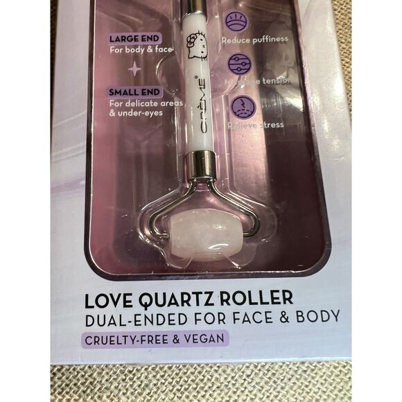HELLO KITTY Love Dual End Quartz Roller for Face and Body-Brand New - Picture 3 of 10